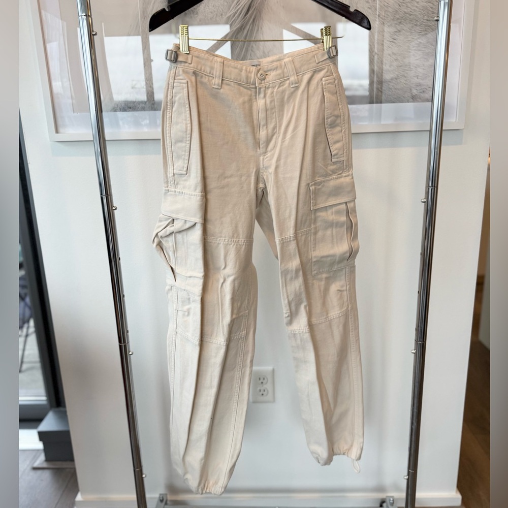 Aritzia Cargo Pants
